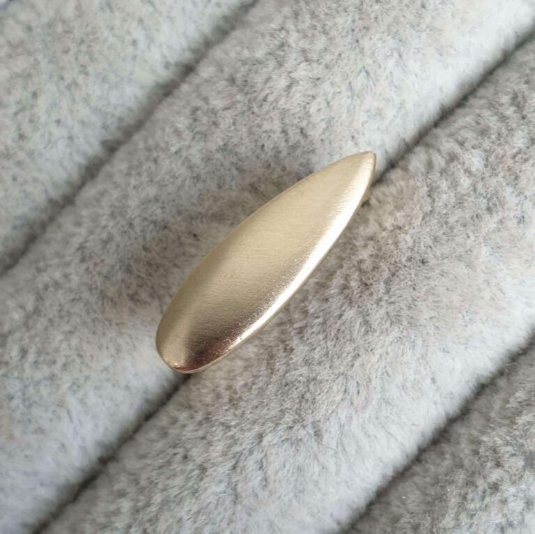 Minimal Gold Signet Ring