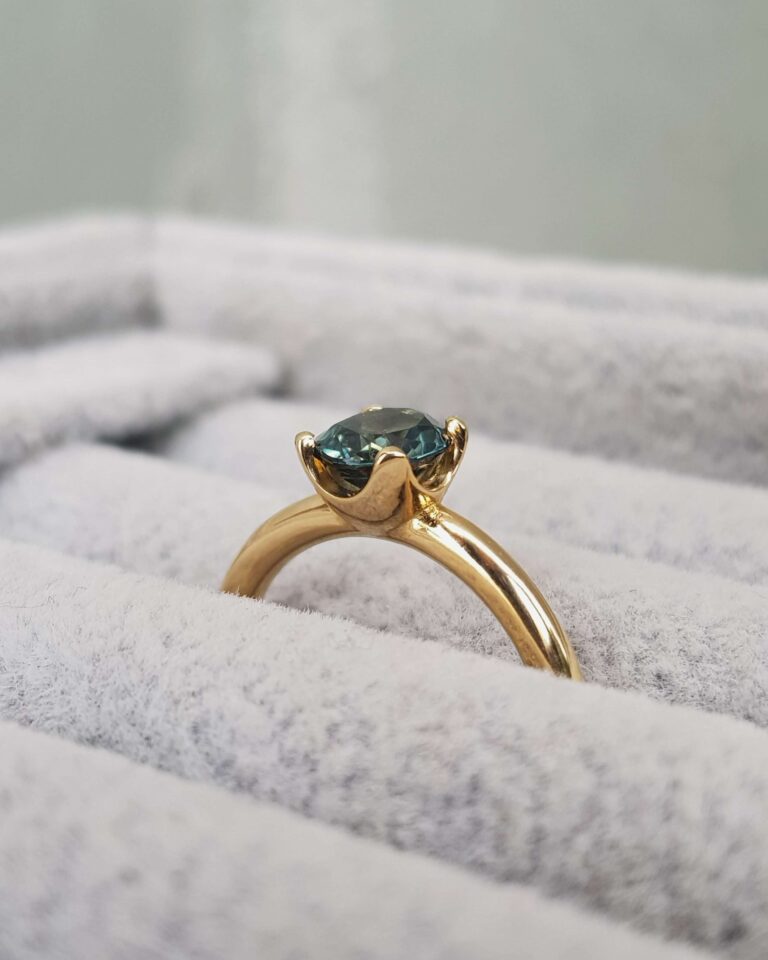 The Artist's Green Sapphire Oval Engagement Ring