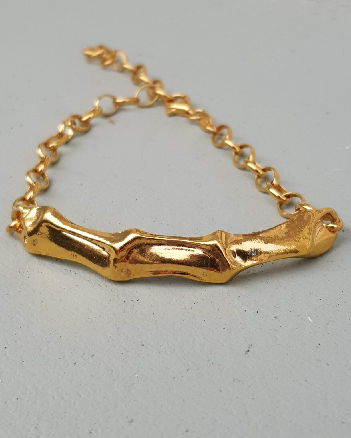 Unisex Chunky Gold Bracelet - Duxford Studios