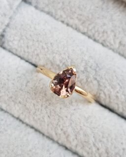 Dusty Pink Pear Sapphire Engagement Ring