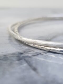 Textured-Double-Interlocking-Silver-Bangle-2-Clifton-Rocks