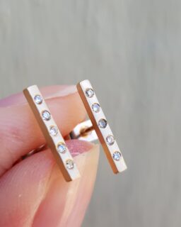 Clifton_Rocks_gold diamond bar stud earrings_Rhiannon_Lewis