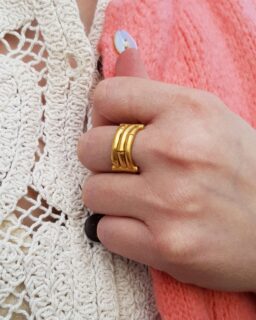 Gold Bamboo Bar Ring