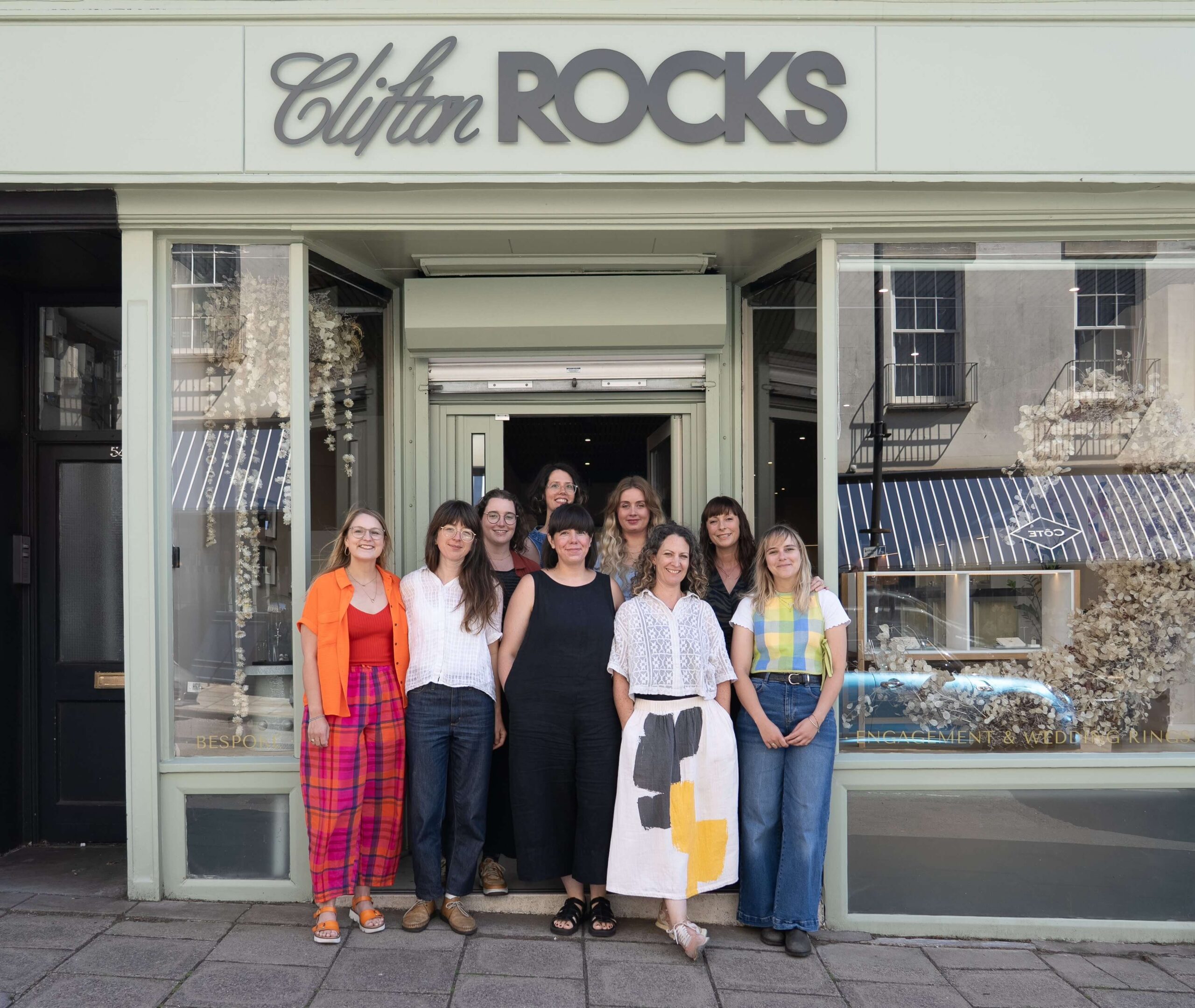 Clifton Rocks - Exterior image and team photo