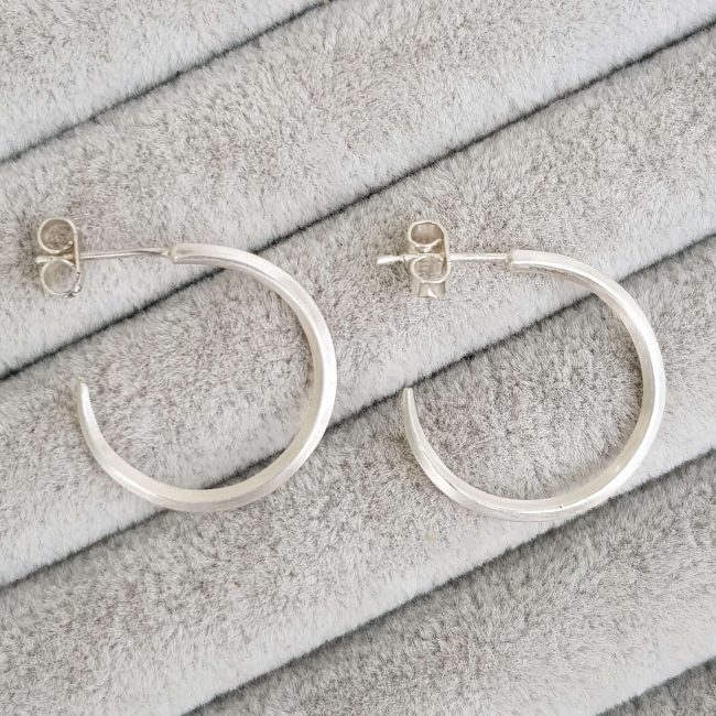 Silver Large Edge Hoop Earrings - Rhiannon Lewis