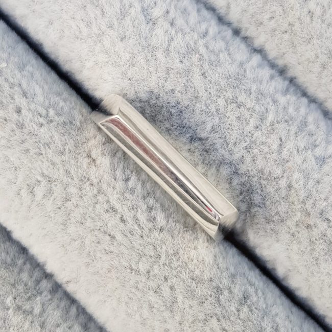 Insignia Knife Edge Signet Ring