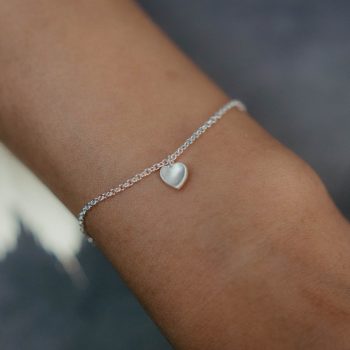 silver-heart-charm-bracelet.jpg